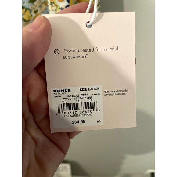 NWT LC Lauren Conrad Ruffle Neckline Blouse - Size L - Picture 6 of 6